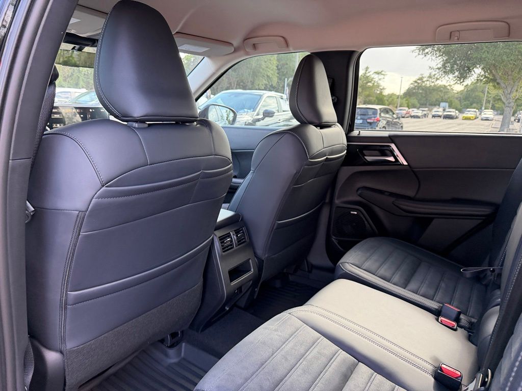 New 2026 Mitsubishi Outlander SUV