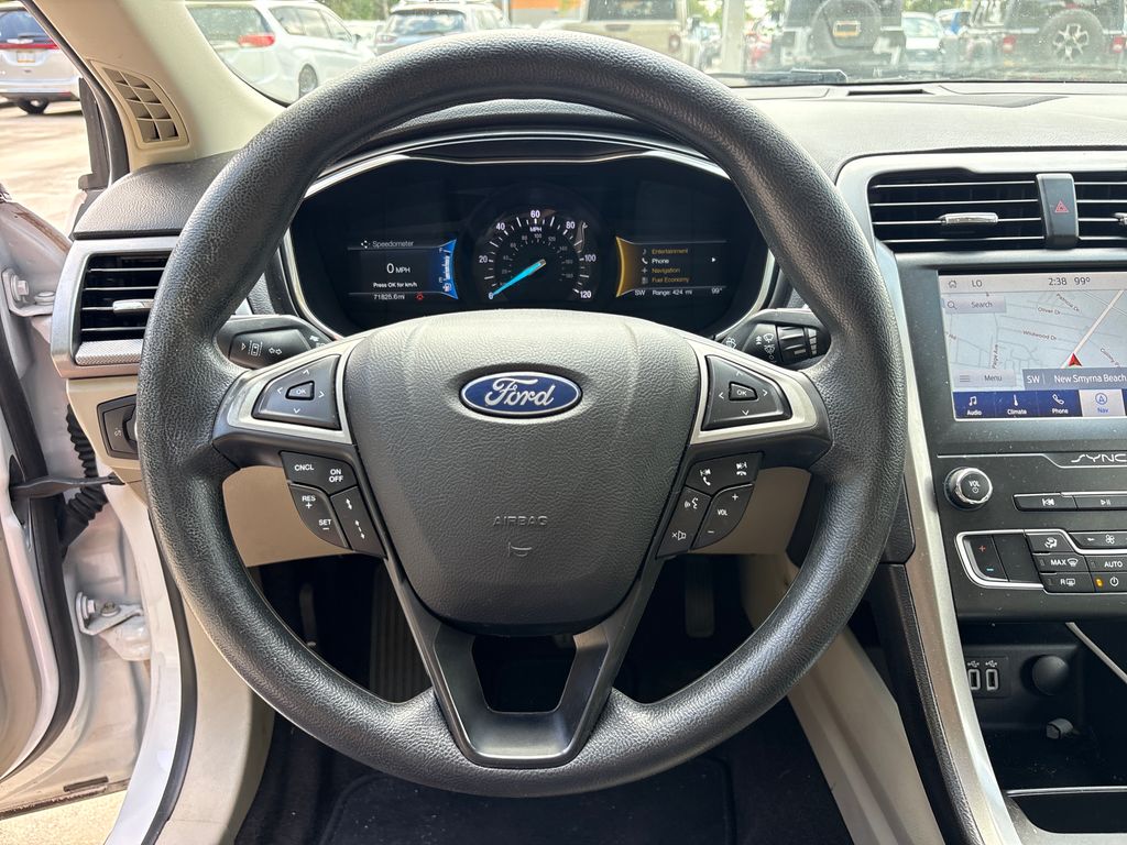 Used 2020 White Ford SE image 17
