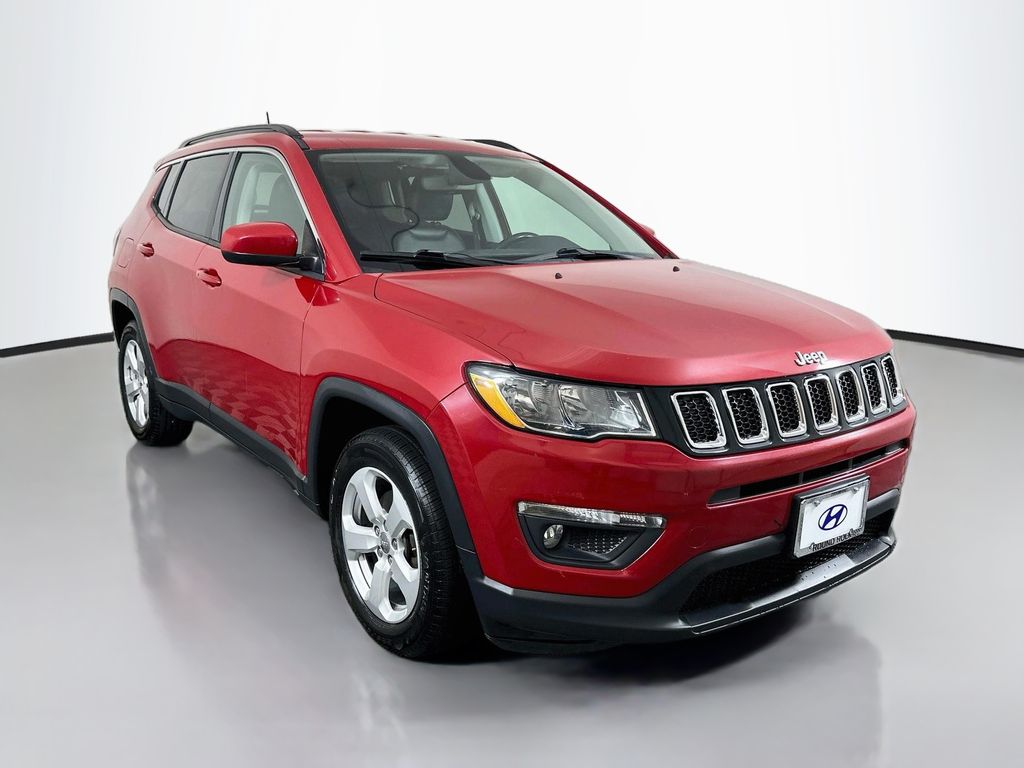 Thumbnail: 2019 Jeep Compass - 3