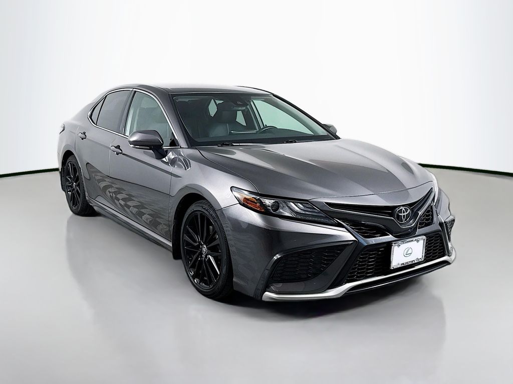 Thumbnail: 2021 Toyota Camry - 3