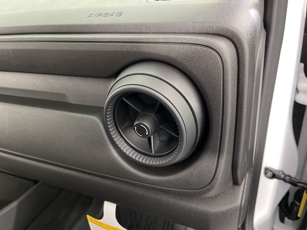 Thumbnail: 2026 Chevrolet Colorado - 10