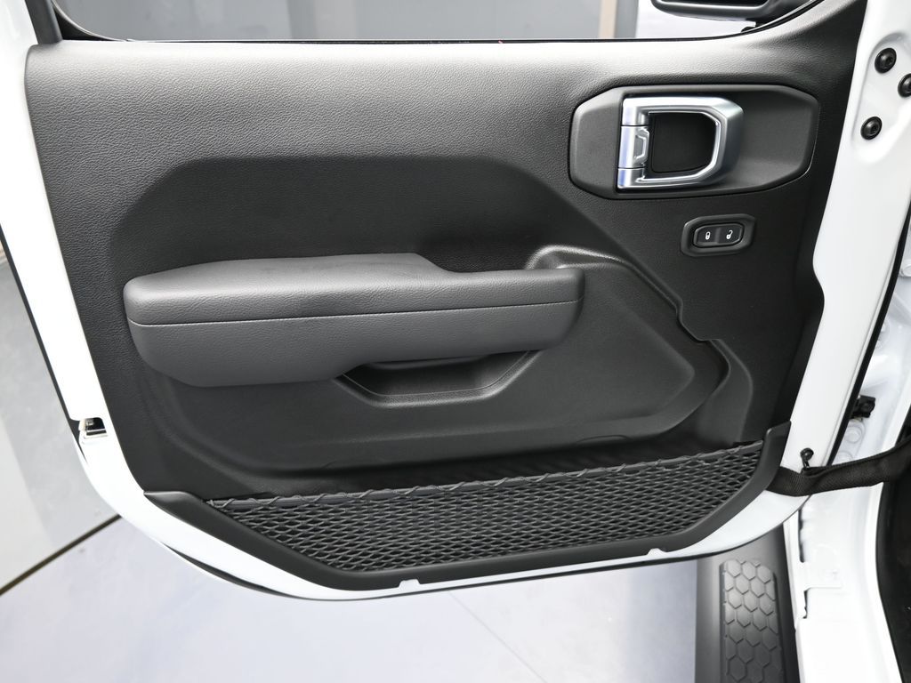 New 2026 Bright White Clearcoat Jeep Sport image 12