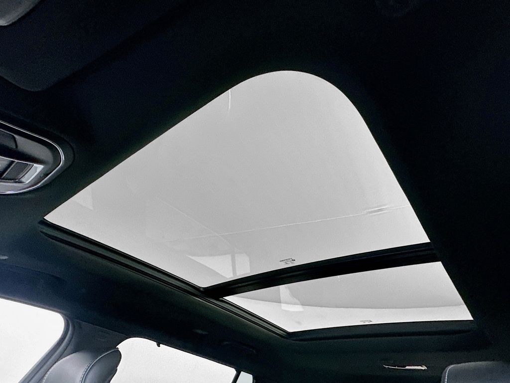 New 2025 White Jeep Overland image 14