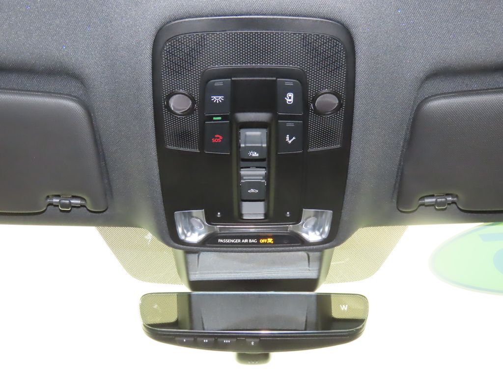 Thumbnail: 2025 Audi Q3 - 26