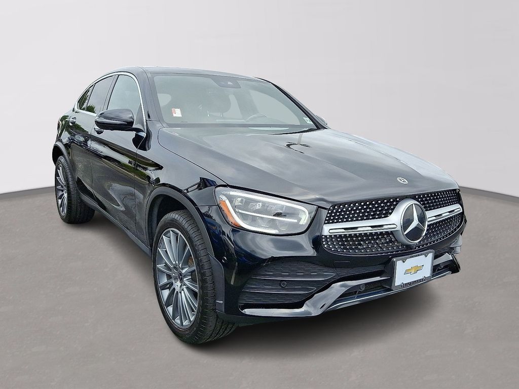 Thumbnail: 2022 Mercedes-Benz GLC - 3