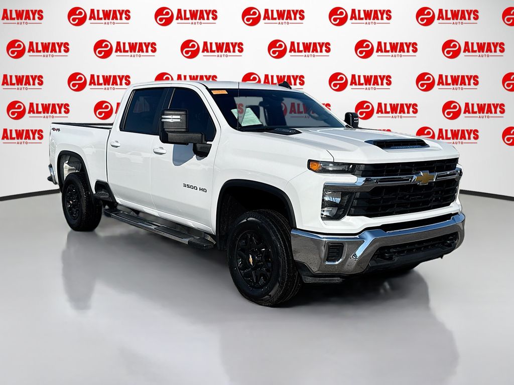 2024 Chevrolet Silverado 3500HD LT - Photo 3