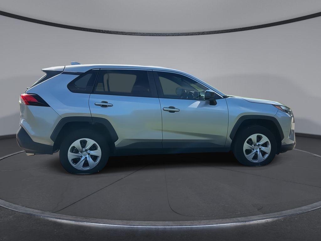 Thumbnail: 2024 Toyota RAV4 - 9