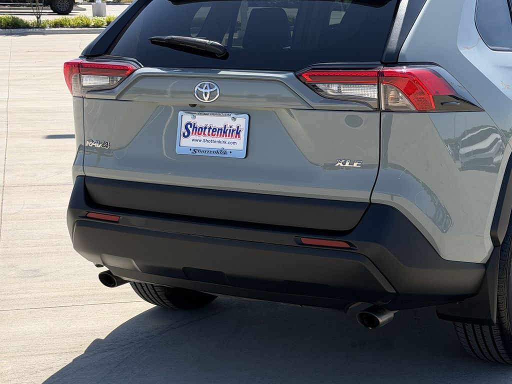 Used 2021 Toyota RAV4 SUV