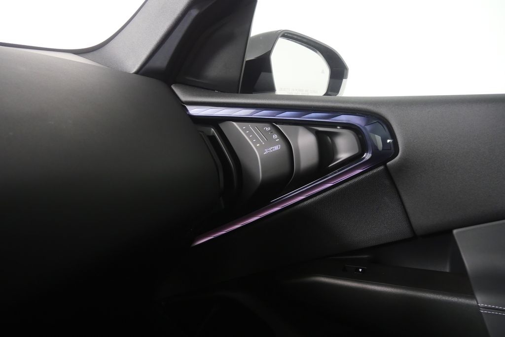 Thumbnail: 2025 BMW X3 - 24