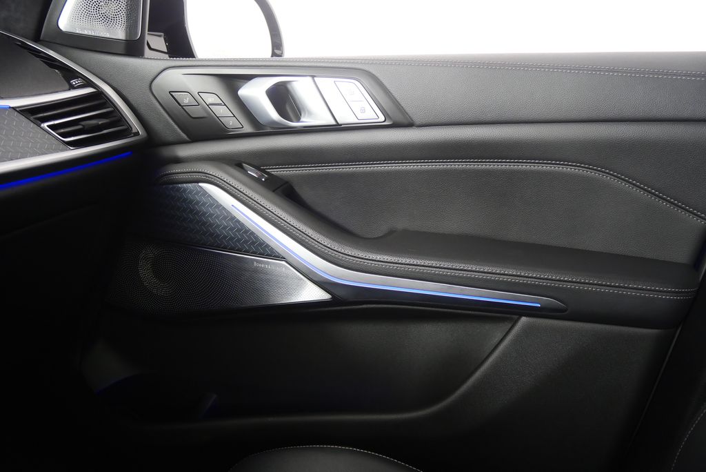 Thumbnail: 2020 BMW X7 - 31