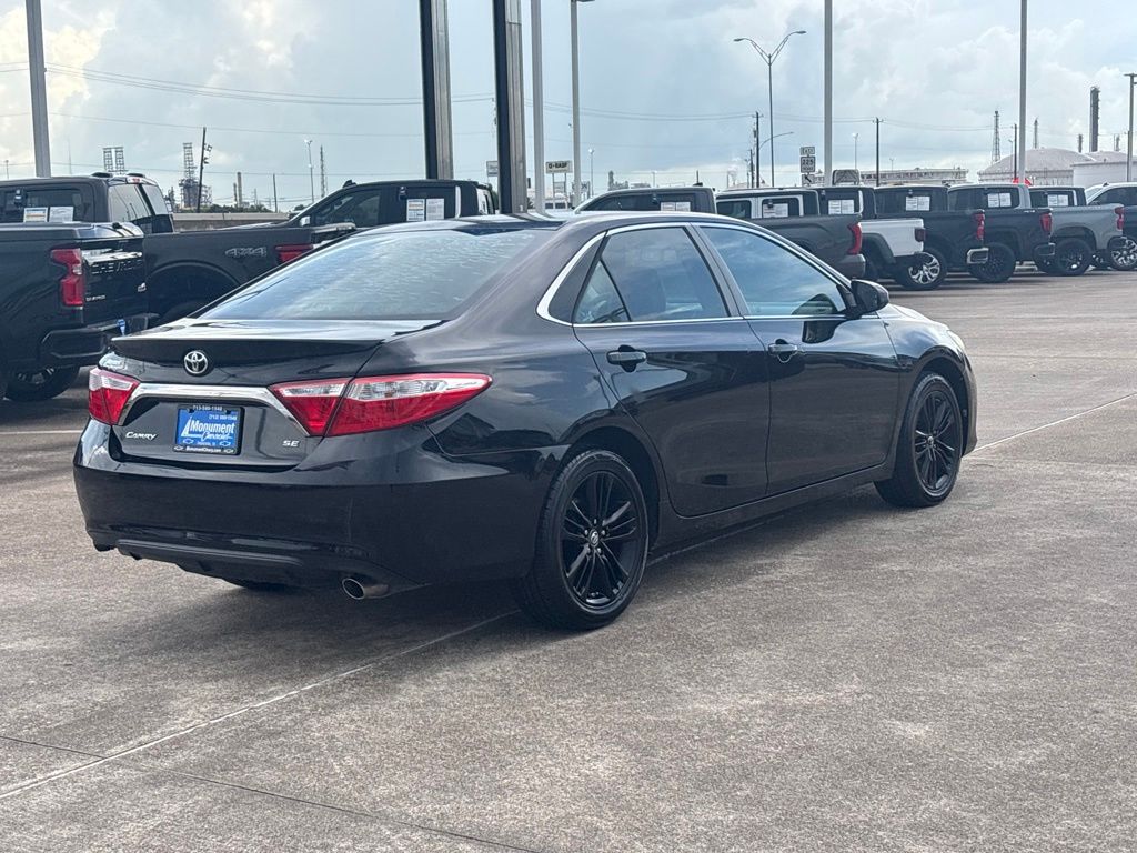 2017 Toyota Camry SE Black at Gullo Toyota