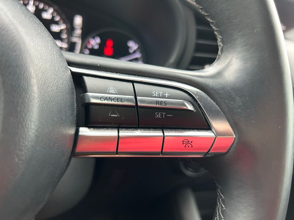 2023 Mazda Mazda3 Premium 19