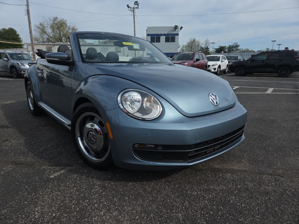 Silk Blue Metallic/Black Roof 2016 Volkswagen Beetle Denim Convertible Convertible Front-Wheel Drive 6-Speed Automatic