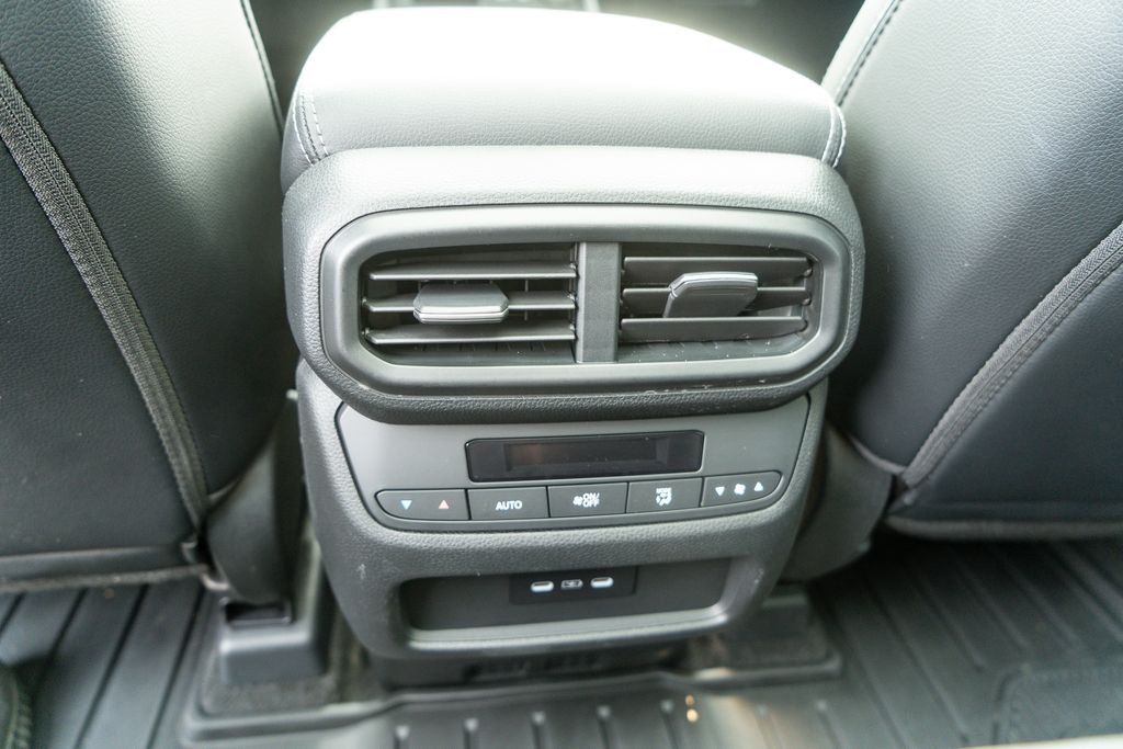 2024 Platinum White Pearl Honda Pilot Touring AWD SUV