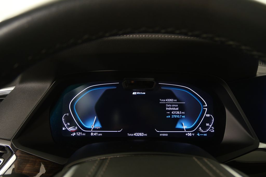 Thumbnail: 2021 BMW X5 - 20