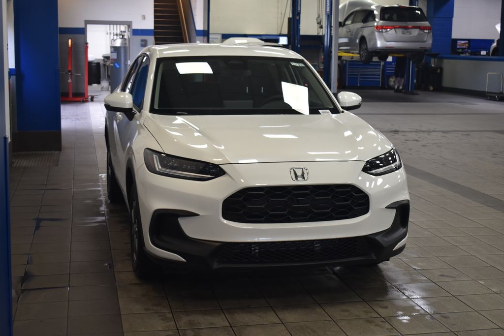Thumbnail: 2026 Honda HR-V - 3