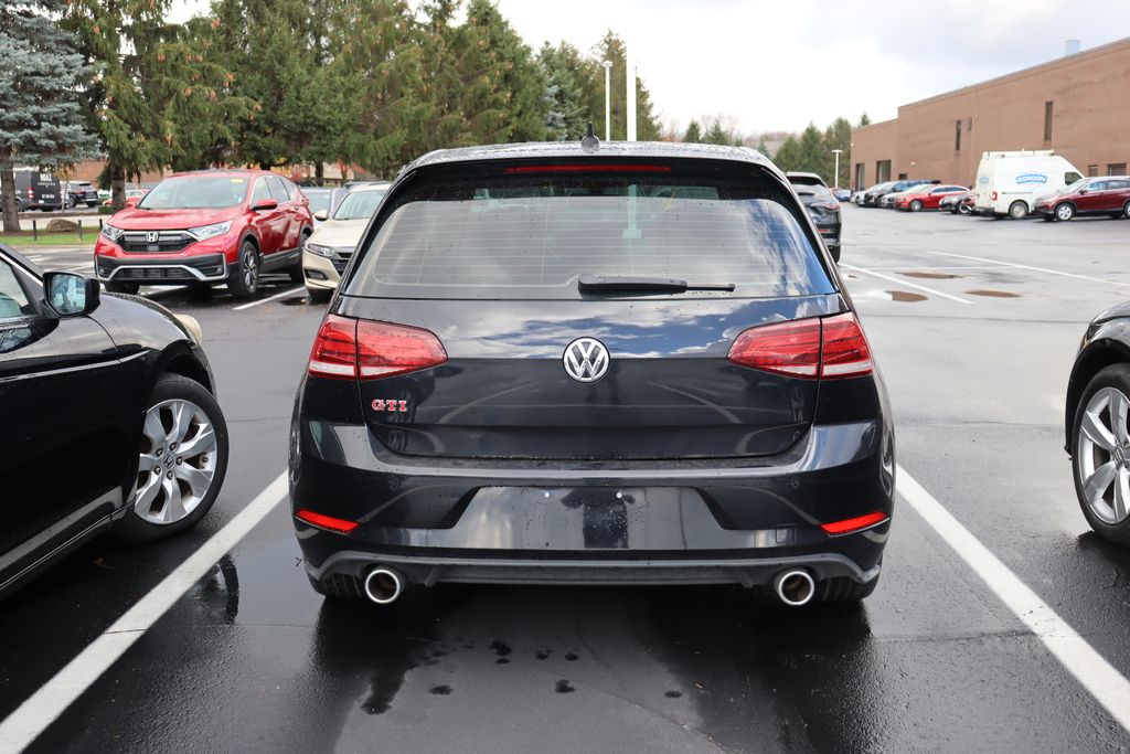 2019 Volkswagen Golf GTI S 3