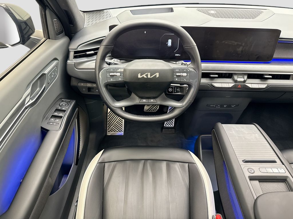 Thumbnail: 2024 Kia EV9 - 10