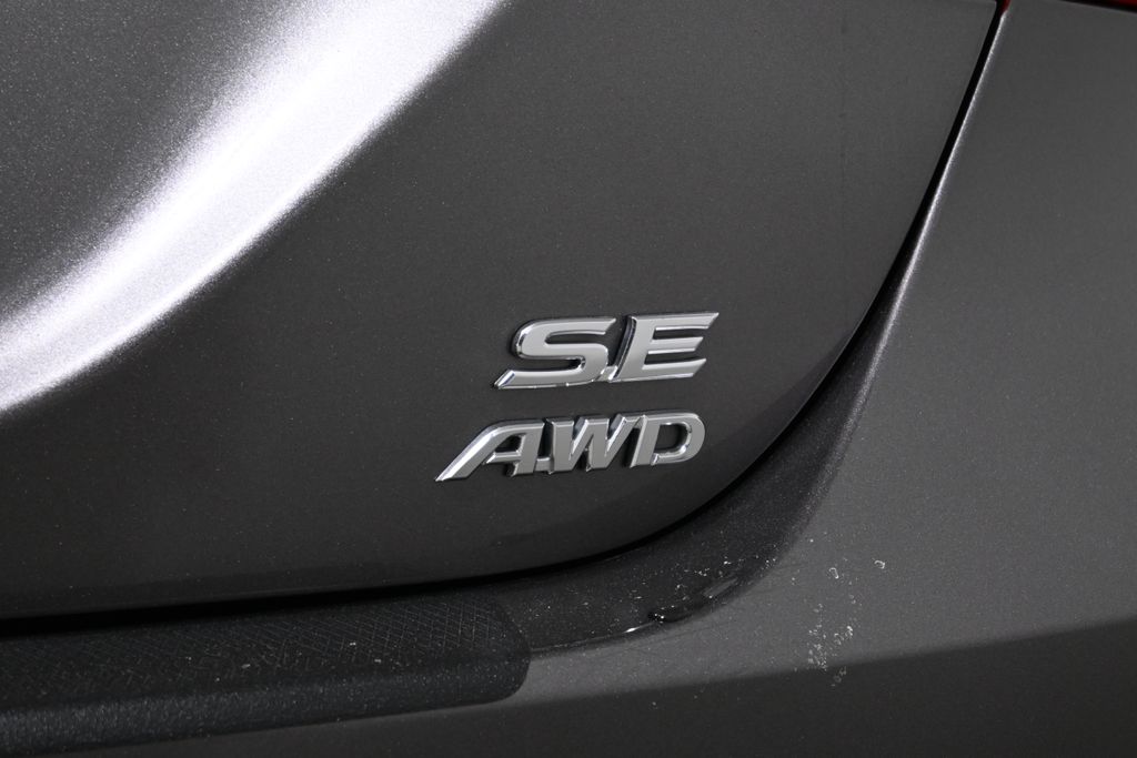 Thumbnail: 2024 Toyota Camry - 32