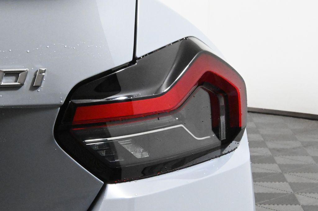 Thumbnail: 2026 BMW 2 Series - 13