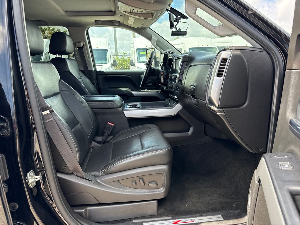 Used 2015 Black Chevrolet LTZ image 27