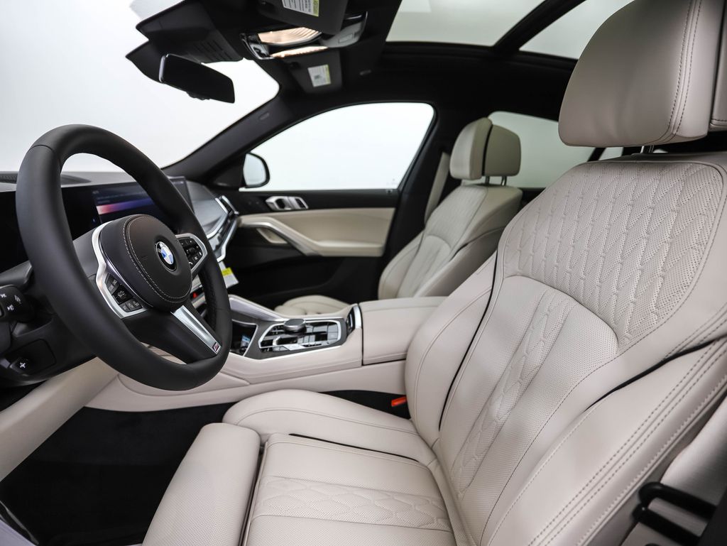 Thumbnail: 2026 BMW X6 - 12