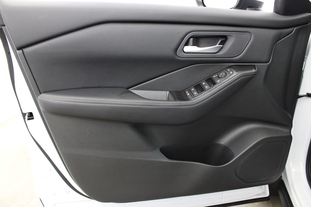 used 2026 Nissan Rogue car, priced at $28,991