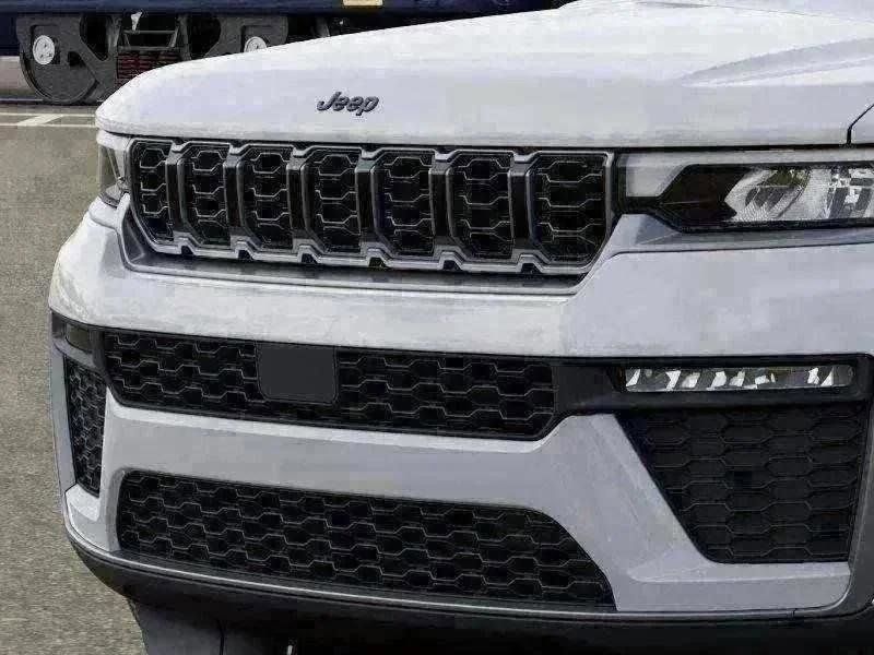 Used 2026 Jeep Grand Cherokee SUV