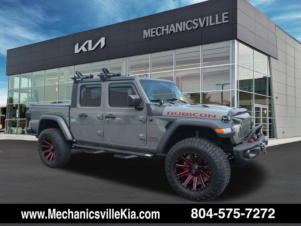 Sting-Gray Clearcoat 2021 Jeep Gladiator Pickup Truck Four-Wheel Drive 8-Speed Automatic