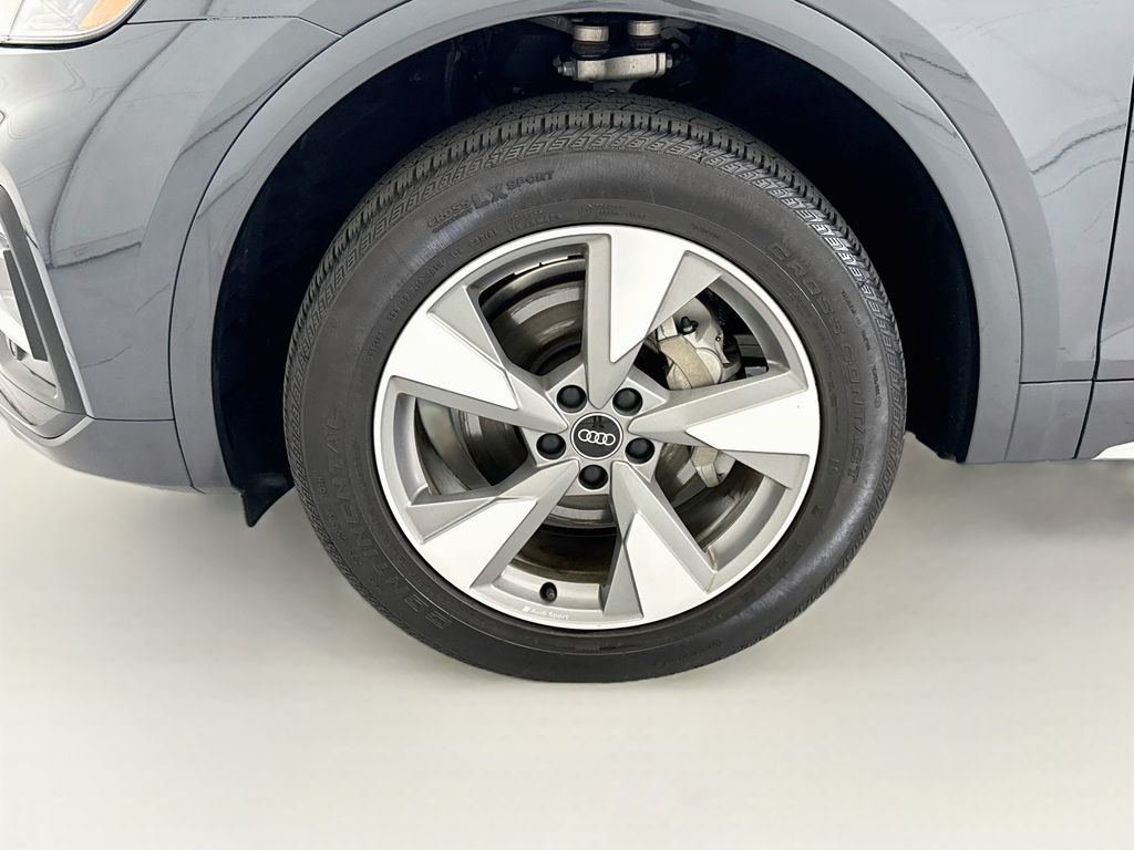 Thumbnail: 2023 Audi Q5 - 28