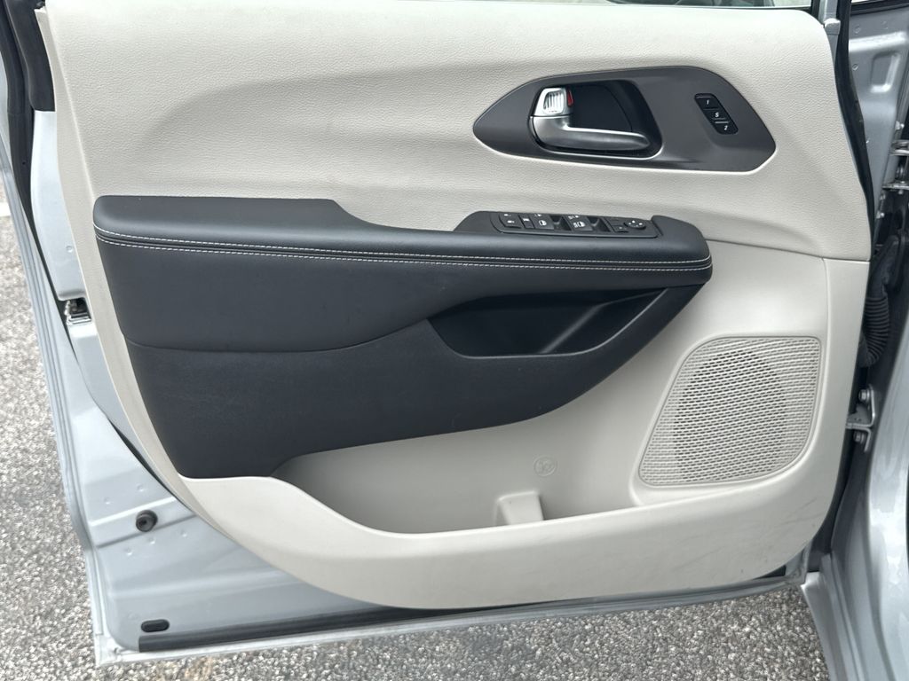 2024 Chrysler Pacifica Touring L Silver at Martin Chrysler Dodge Jeep Ram