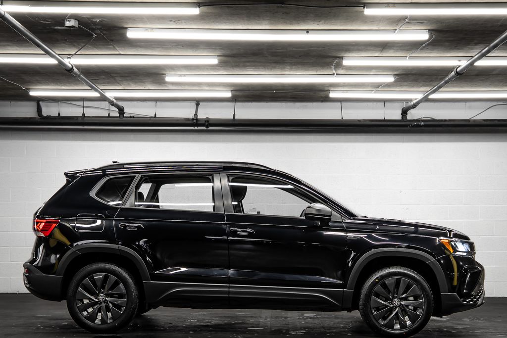 2024 Volkswagen Taos