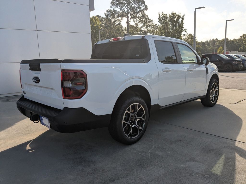 2025 Ford Maverick Lariat