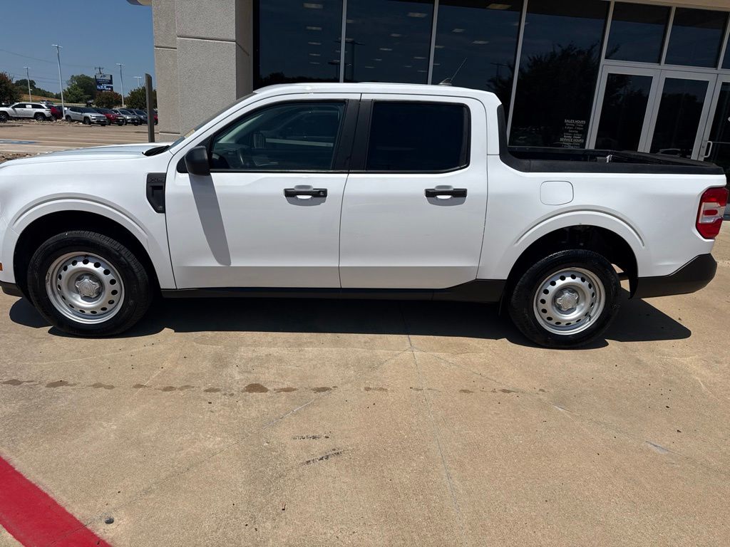 Oxford White 2022 Ford Maverick Pickup Truck All-Wheel Drive 8-Speed Automatic