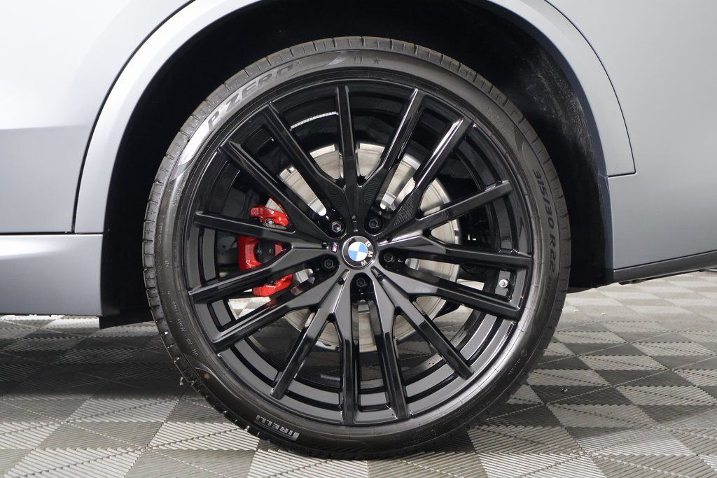 Thumbnail: 2026 BMW X5 - 10