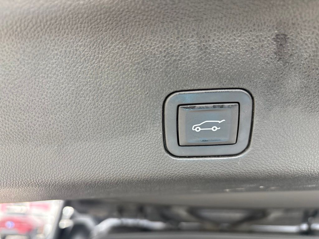 Used 2024 GMC Yukon SUV