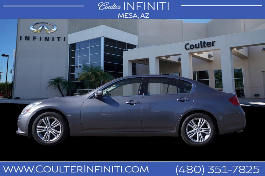 2011 INFINITI G25 Journey 3