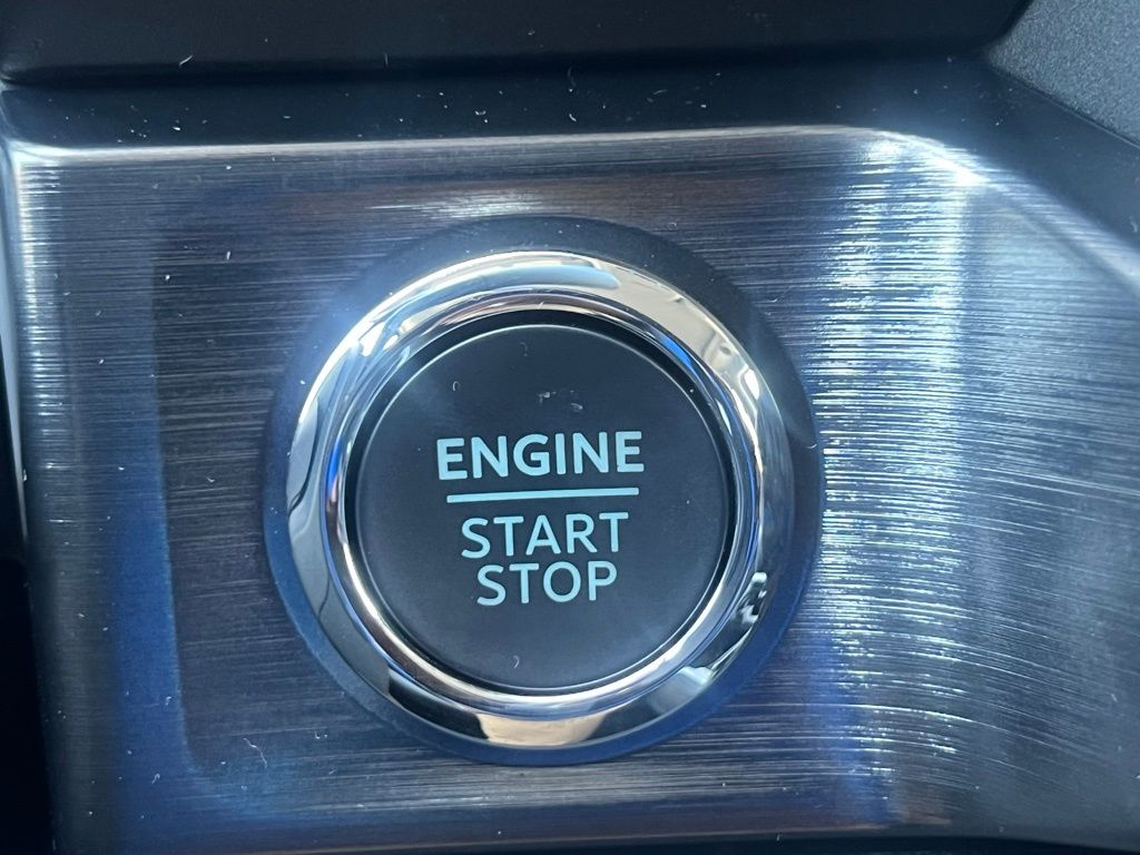 2025 Ford F-350SD Lariat Black at Walterboro Ford