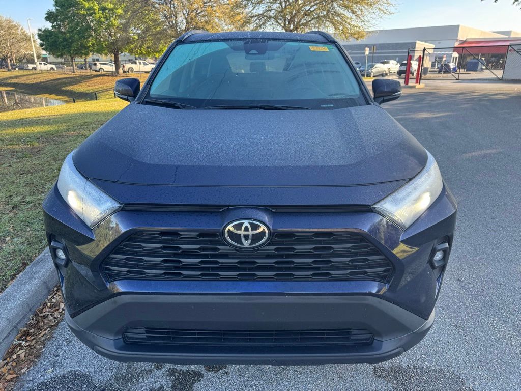 2023 Toyota RAV4 XLE Premium 8