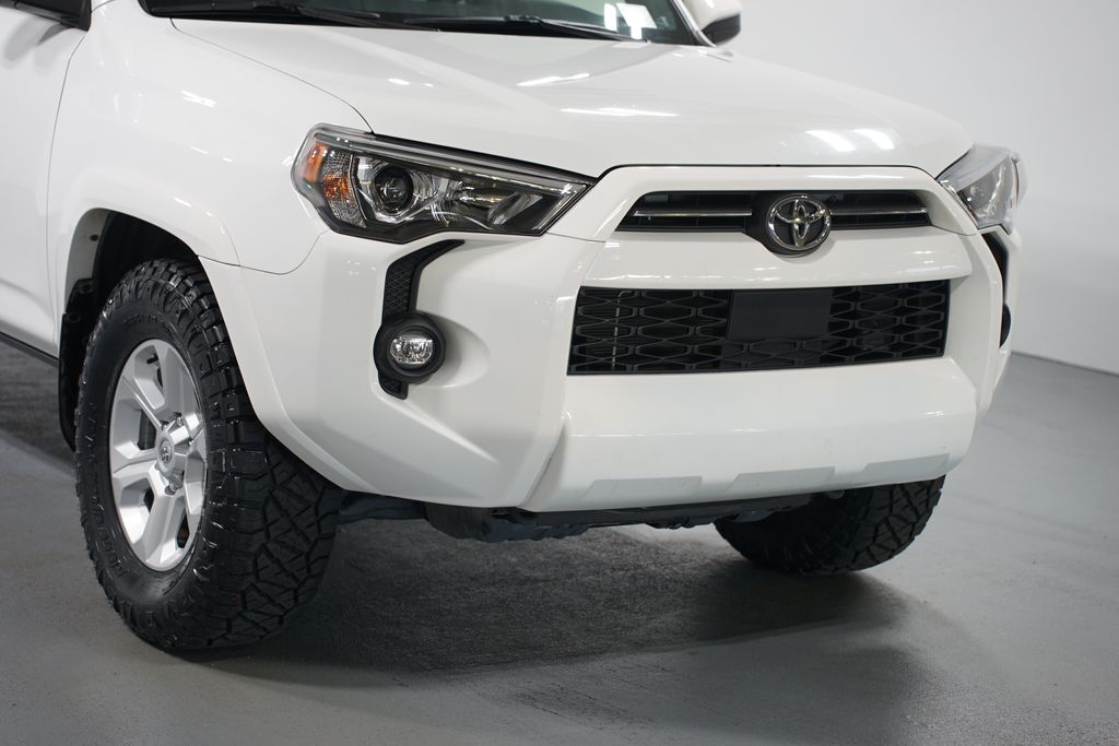 Thumbnail: 2024 Toyota 4Runner - 4