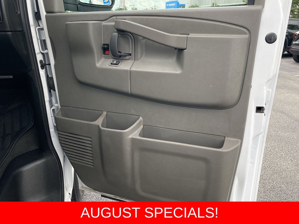 Used 2025 Chevrolet Express 3500 Van