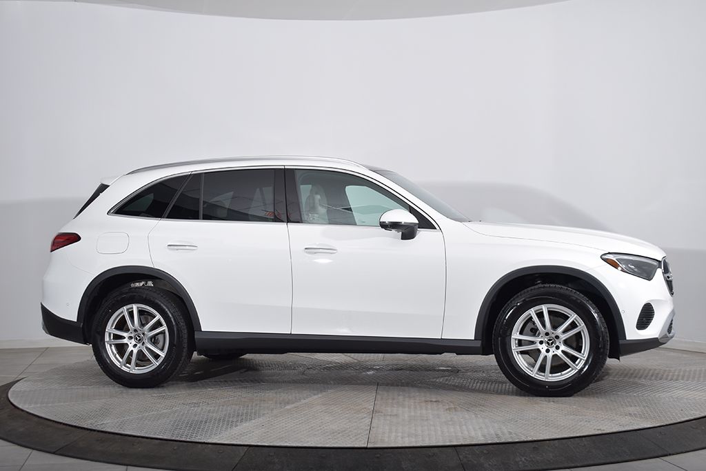 Thumbnail: 2026 Mercedes-Benz GLC - 4