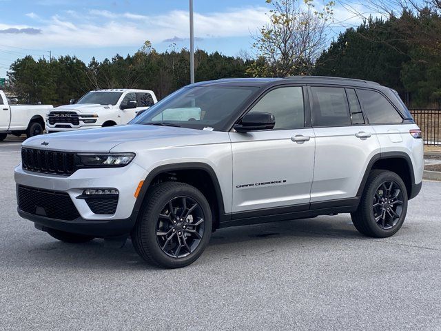 New 2025 Silver Jeep Limited image 8