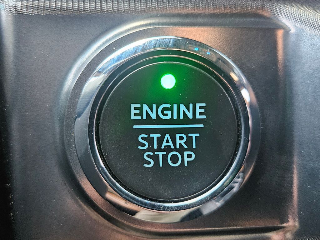 2022 Ford F-150 Platinum Silver at Bob Mills Chevrolet