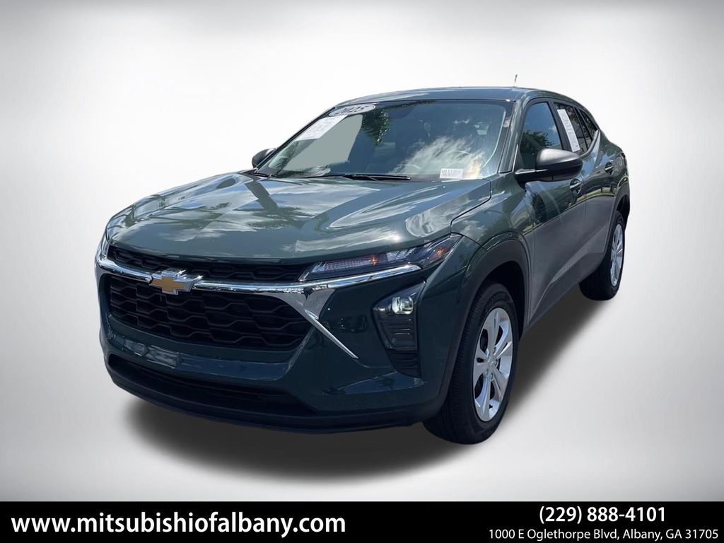 Cypress 2025 Chevrolet Trax SUV / Crossover Front-Wheel Drive 6-Speed Automatic