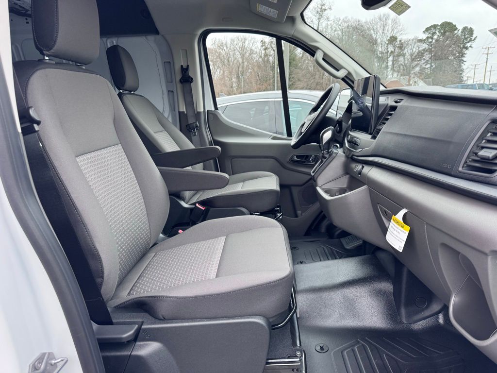 FordTransit-15020