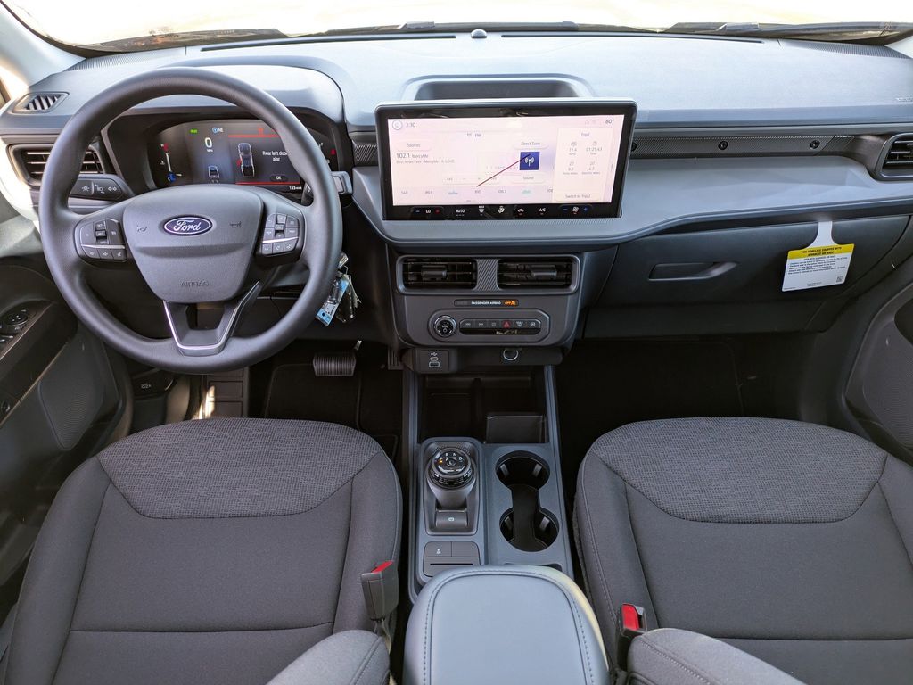 2025 Ford Maverick XL