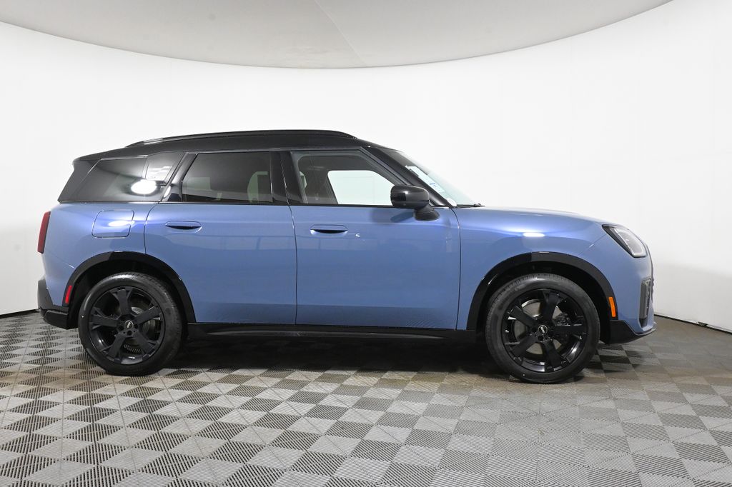 Thumbnail: 2026 MINI Cooper Countryman - 8