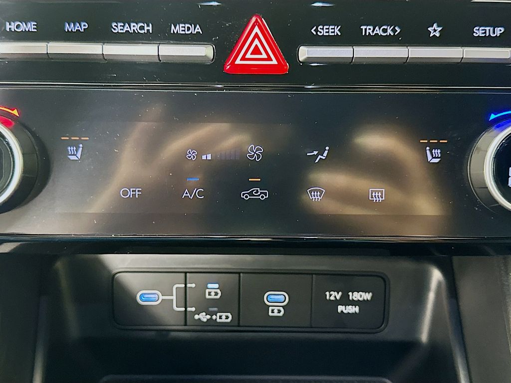 Thumbnail: 2025 Hyundai Santa Cruz - 20