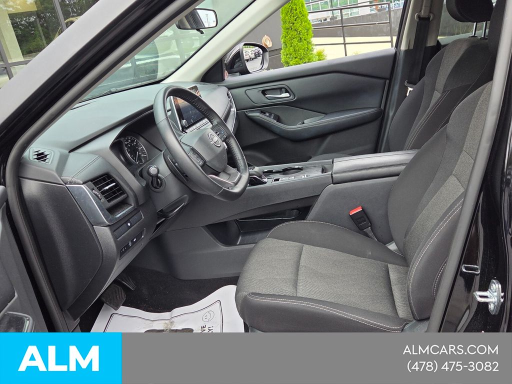 Used 2025 Black Nissan SV image 6